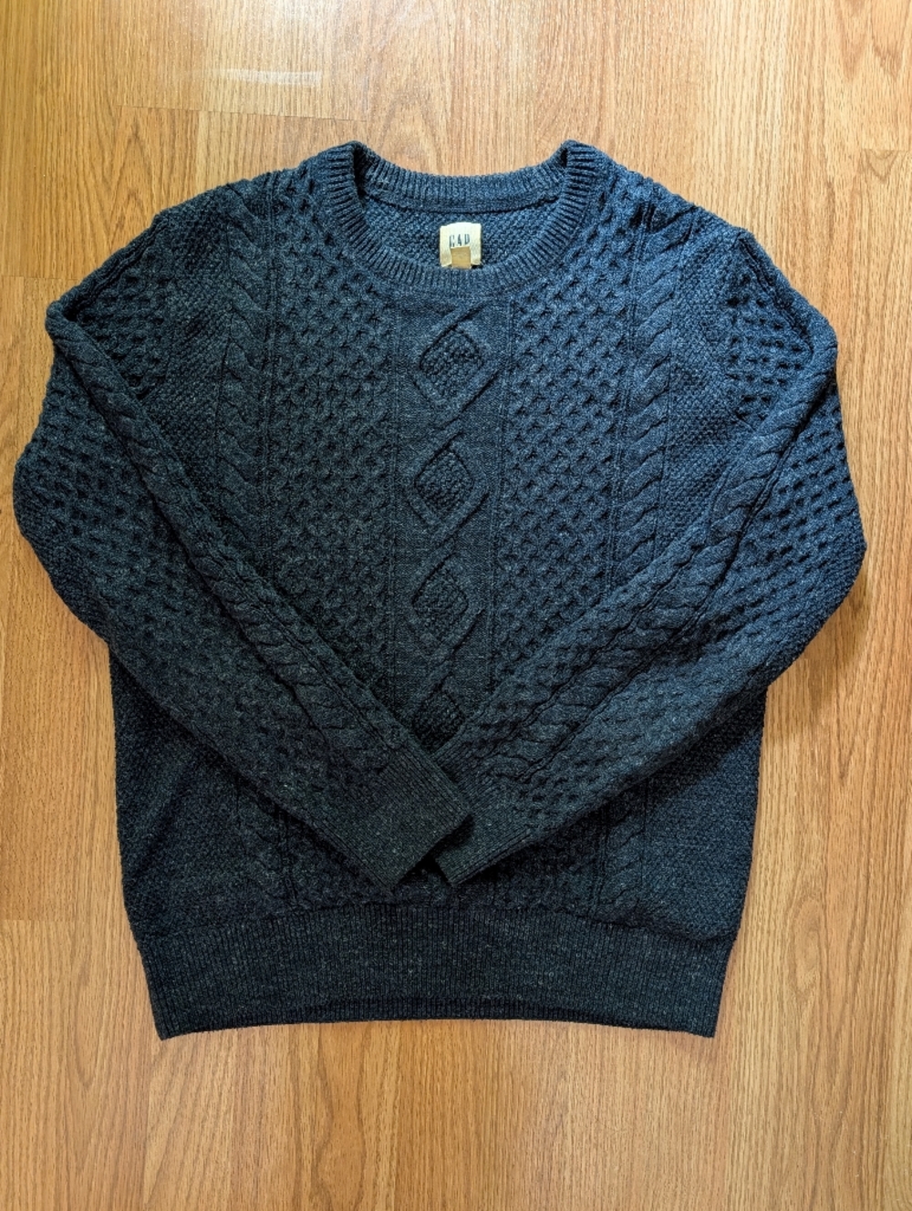 GAP Men's Navy Cable-Pattern Crewneck Sweater